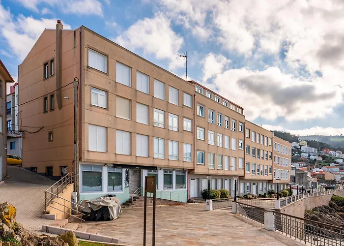 Fee4me Front Line Flat In Caion Apartman Laracha