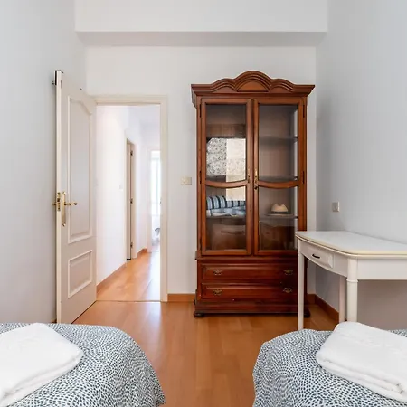 Fee4me Front Line Flat In Caion Apartament Laracha